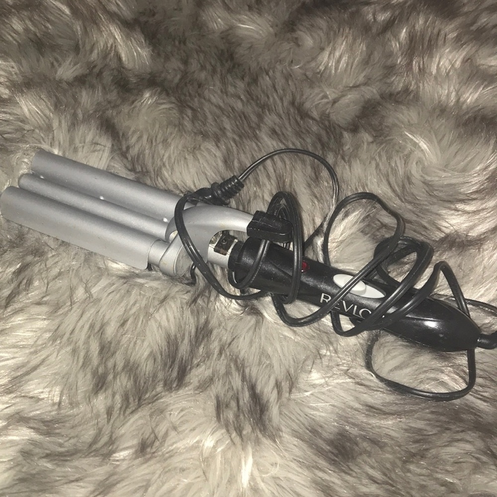 Reckon triple barrel waver